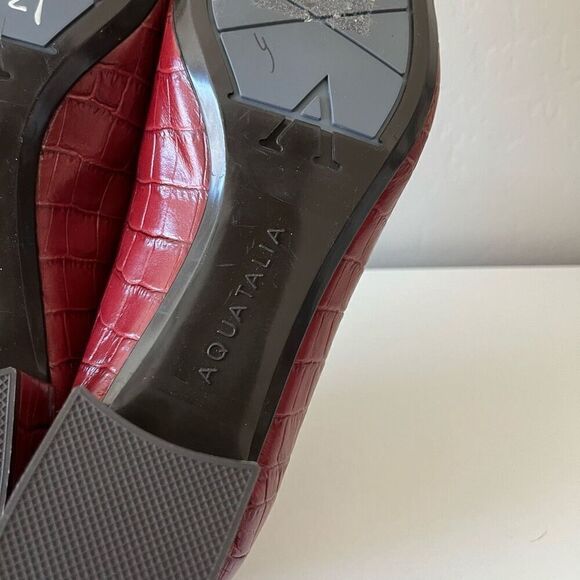 Aquatalia Pasha Croc Embossed Pointed Toe Pump Red Size 12 - Picture 8 of 9